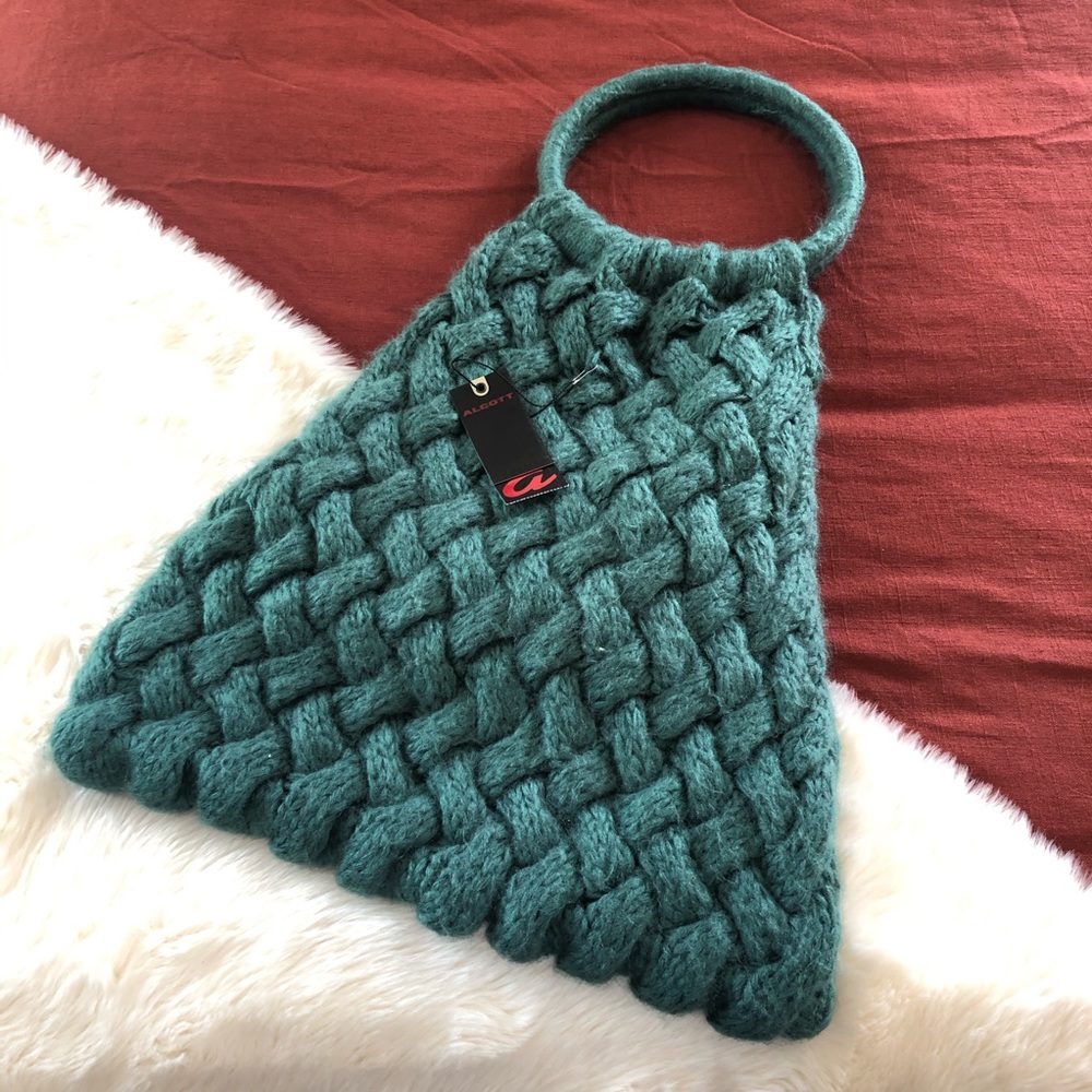 NWOT alcott fuzzy circle knit hobo purse boho green